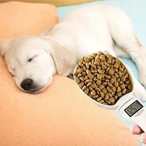 Digital Pet Food Scale with Measuring Scoop – portion measuring demo