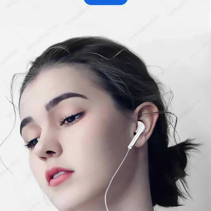 USB-C wired earbuds with microphone