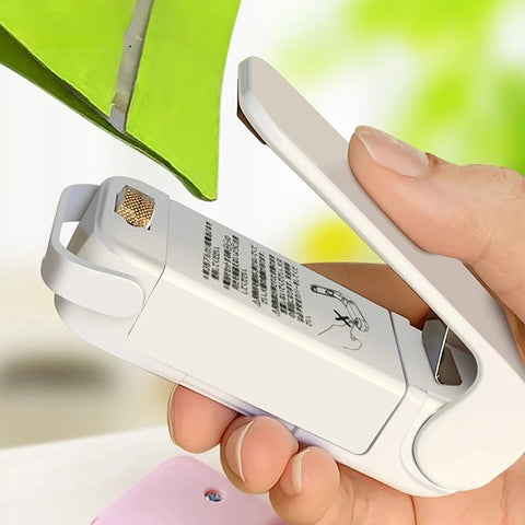 Mini handheld bag sealer for food storage bags